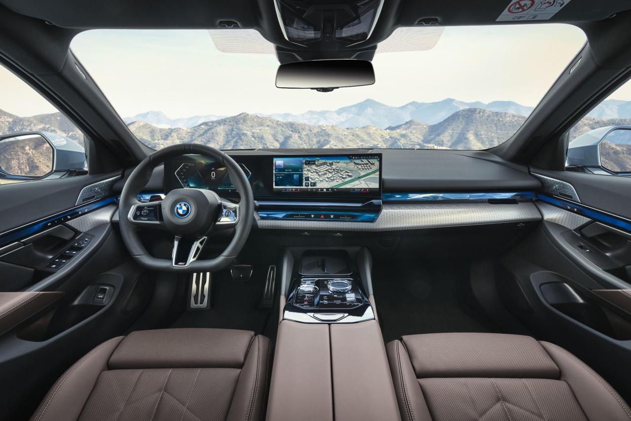 P90505130_lowRes_the-new-bmw-i5-edriv.thumb.jpg.61d6f4c747a4c091ba13185a8ec4d265.jpg