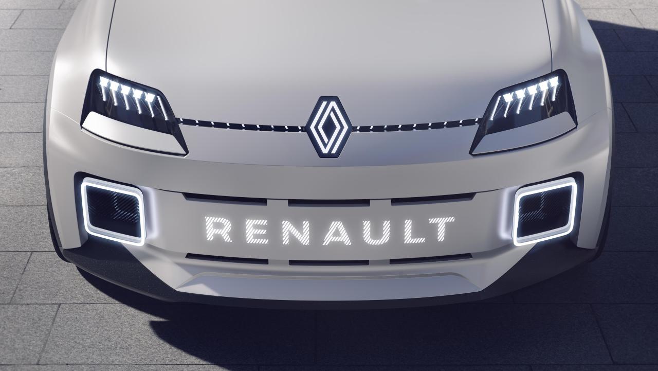 Renault_5_Prototype_Roland-Garros_2.thumb.jpg.5583aae352c5b9da741036a071bdf19f.jpg