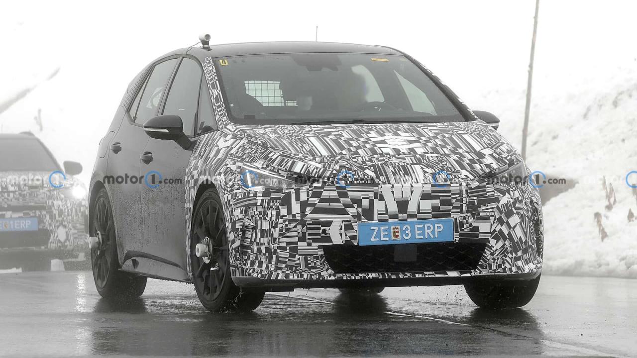 cupra-born-facelift-new-spy-photo (9).jpg