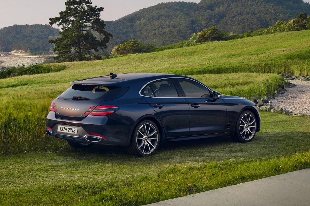 new-genesis-g70-13.jpg.2fc71d71b3d677da544d55653784d875.jpg