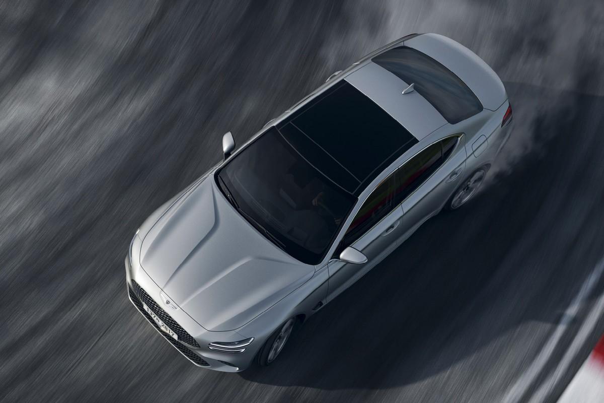 new-genesis-g70-17.jpg.9a905c67ac100cf0fff848940a046e75.jpg