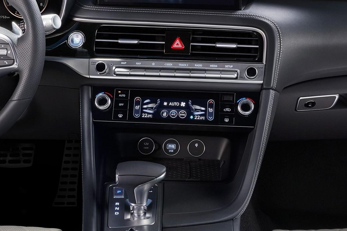 new-genesis-g70-23.jpg.9ffdff57989aebbbb00c2a391390f329.jpg