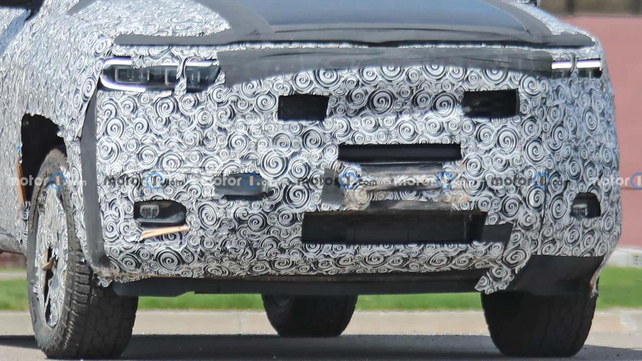ram-1200-rampage-front-view-spy-photo (3).jpg
