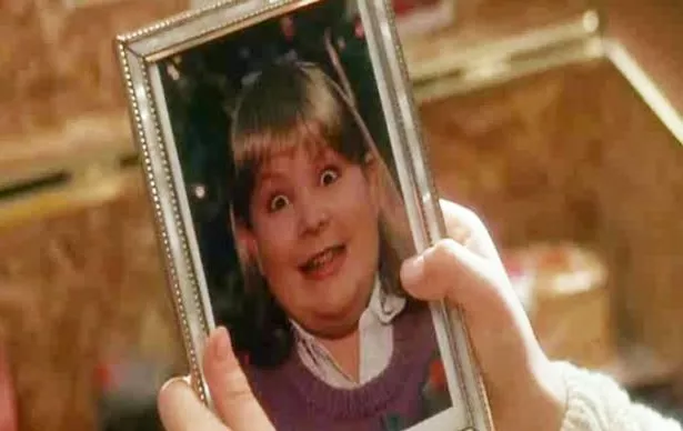 1086233_home_alone_buzz_girlfriend_3f16954d54758a61617015d0593b3c3c.webp.e751665d4cb624cd0ecf1bbb1ea82a8a.webp