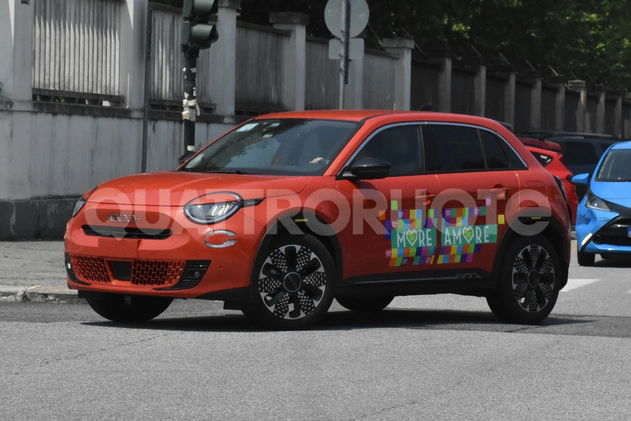 2023-Fiat-600e-elettrica-01.webp.c36e2d1d9bcff9c6f86b3cb4278145be.webp