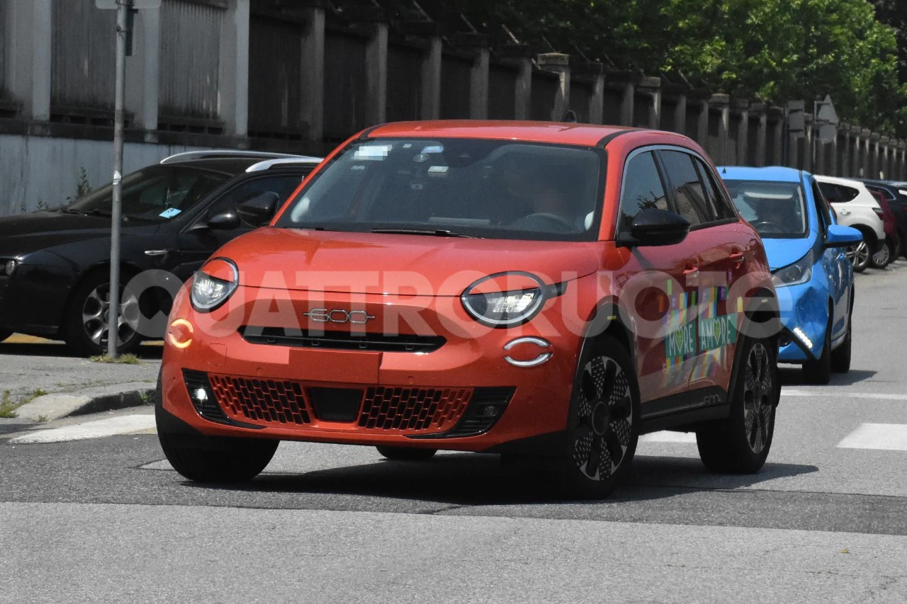 2023-Fiat-600e-elettrica-07.webp.fc97ffa44bc3c22da5edb1f88a11efcc.webp