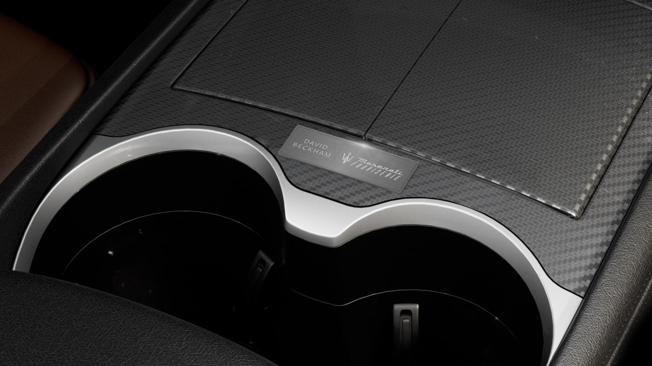 22270-MaseratiFuoriserieEssentialsGrecalebyDavidBeckham.thumb.jpg.5f8e86fb95e817e7b68b5a09fb475b60.jpg