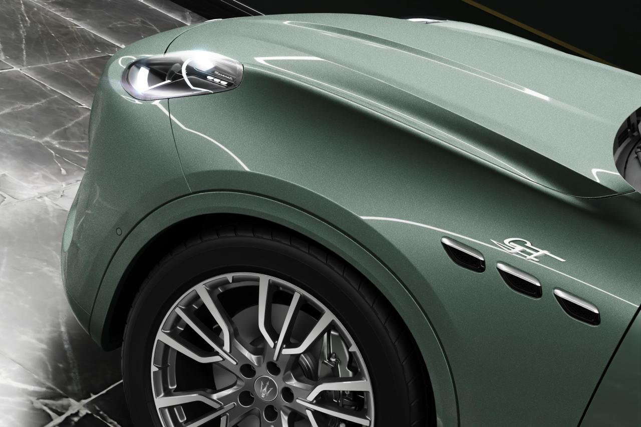22272-MaseratiFuoriserieEssentialsGrecalebyDavidBeckham.thumb.jpg.fda71a5ae4b22b65a99abff0a6bc6f12.jpg
