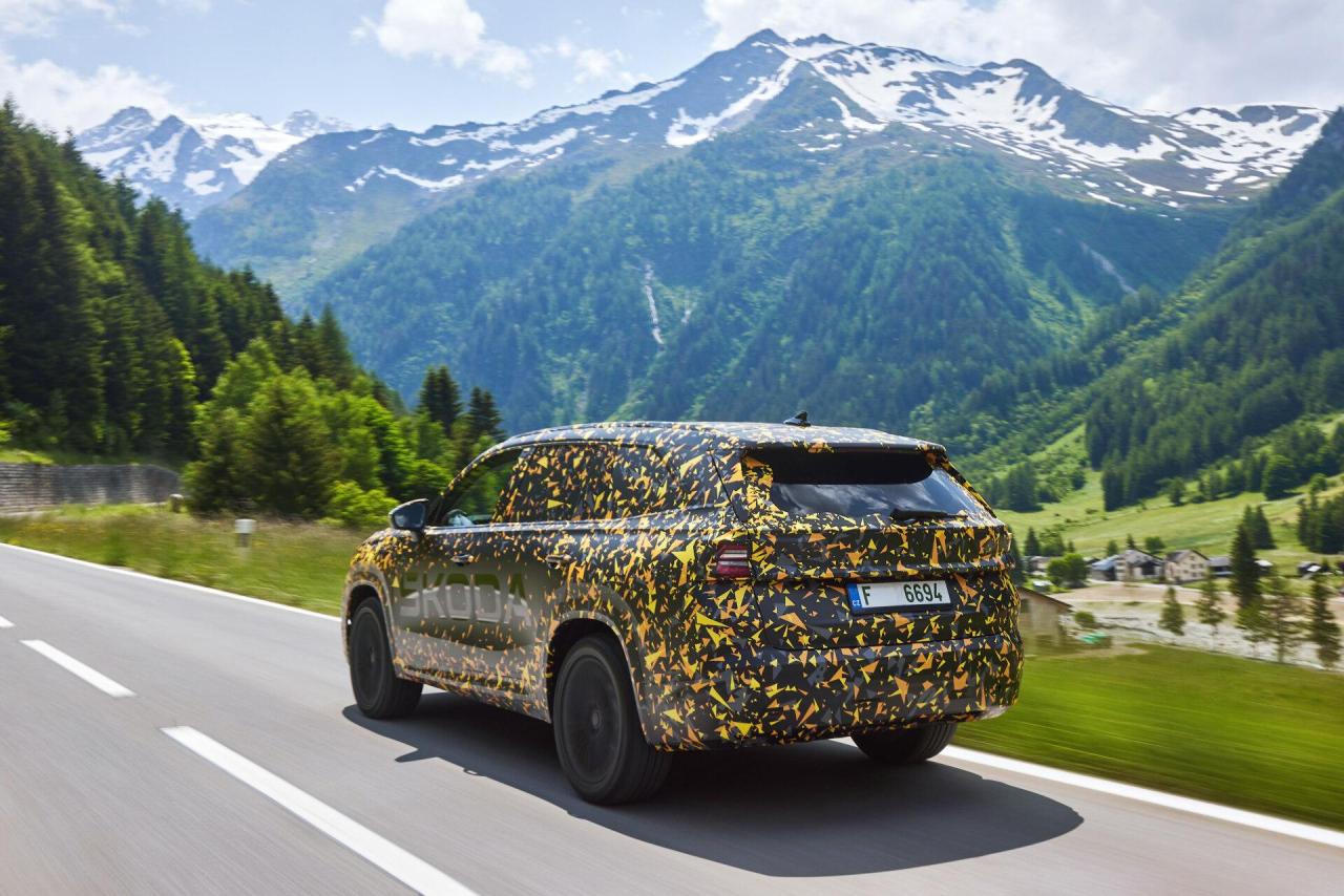25_Covered_Skoda_Kodiaq_75e6e786-1920x1281.thumb.jpg.d2a54248ccef6773bc3ff5211120693f.jpg