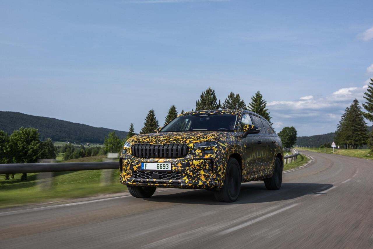 38_Covered_Skoda_Kodiaq_5b43b4cf-1920x1281.thumb.jpg.e9966a32117ee6a34d7c98b74c13715a.jpg