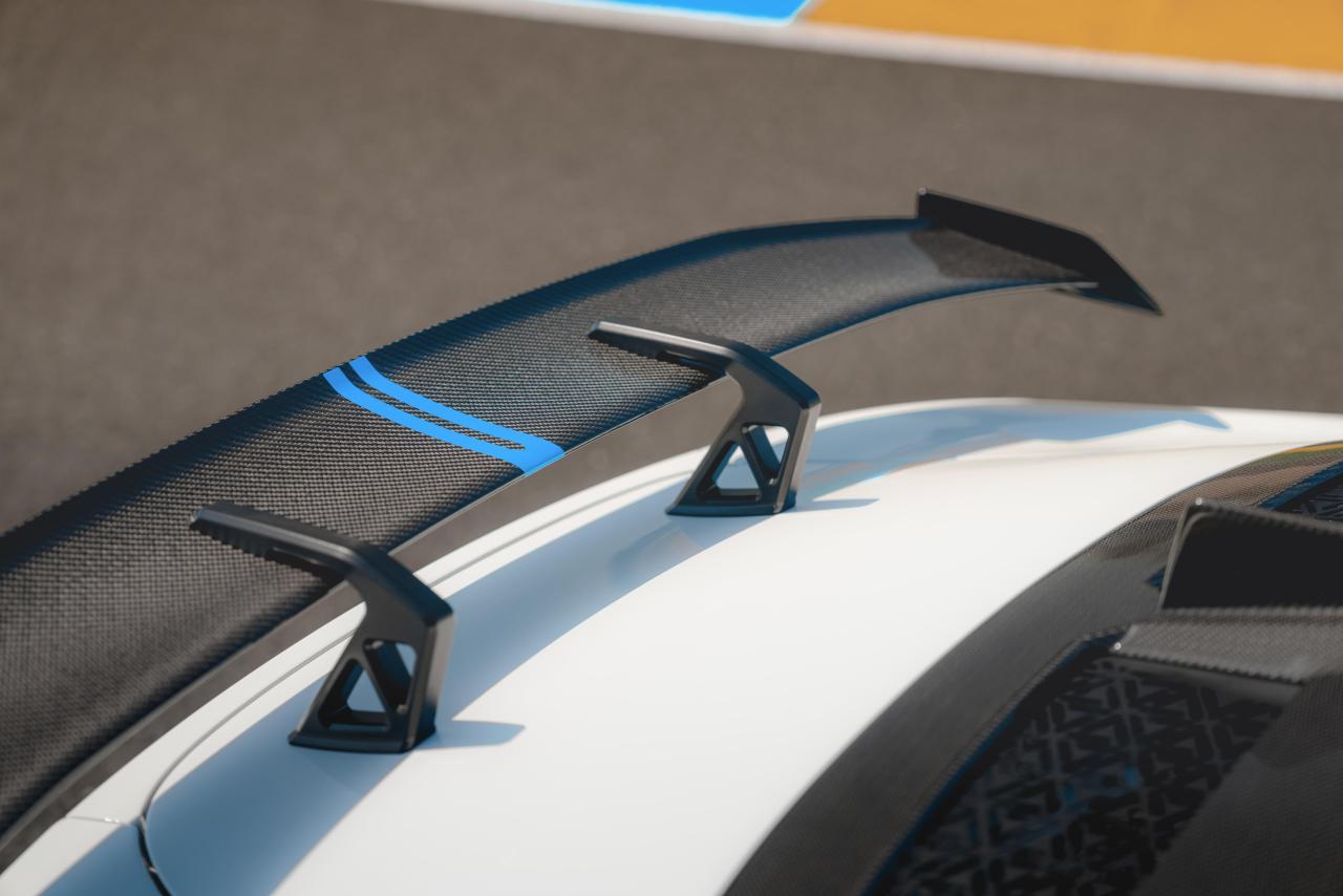 ALPINE_A110_R_Le_Mans_Limited_Edition_15.jpg