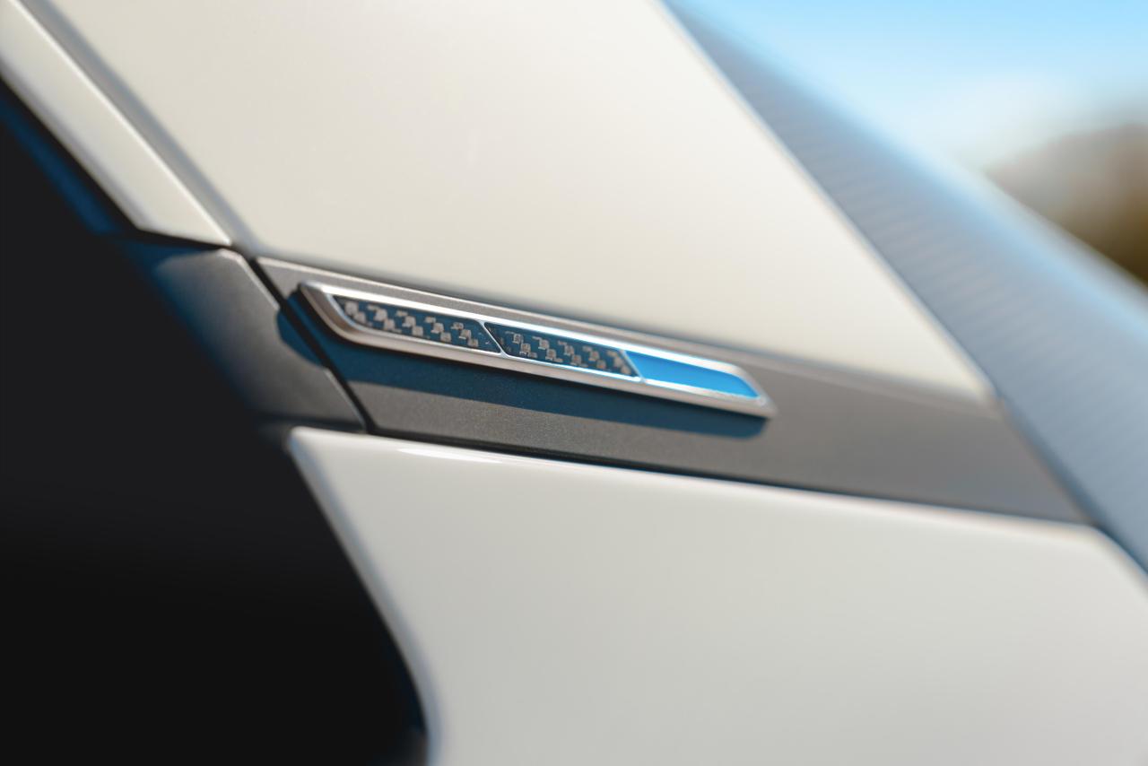 ALPINE_A110_R_Le_Mans_Limited_Edition_21.jpg