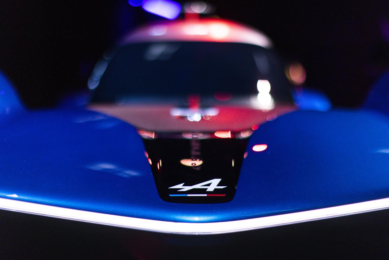 ALPINE_A424__-_Hypercar_Le_Mans_2024_2.thumb.jpg.7f05838cb466fb19752a2d5a694d4ac5.jpg
