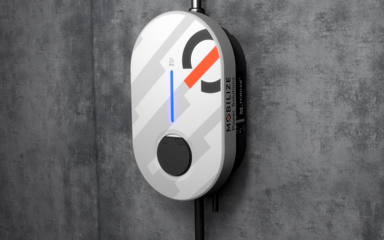 Mobilize_V2G_-_Mobilize_Powerbox.thumb.jpg.87361c110b8c9813bb9f1b33b8282461.jpg