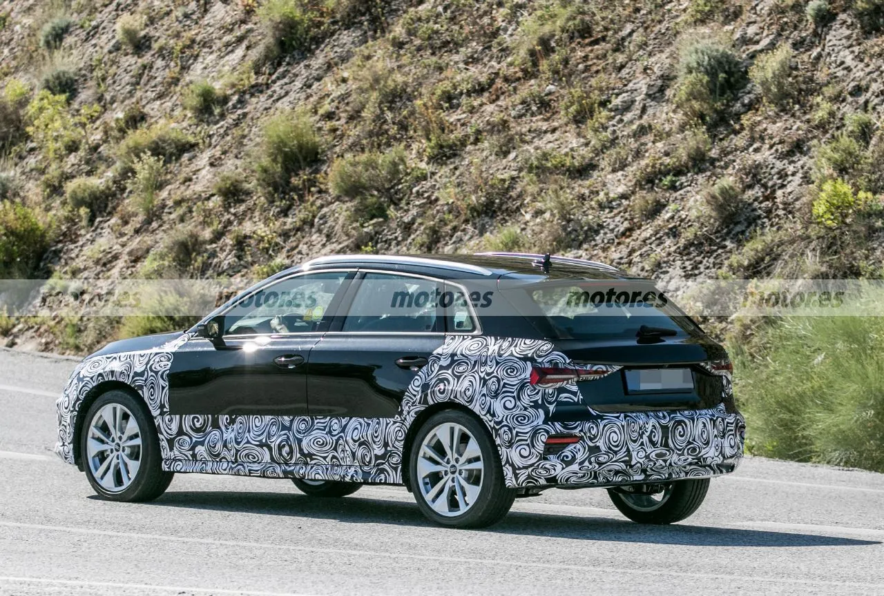 audi-a3-allstreet-fotos-espia-2024-202395539-1686655410_11.webp.0b8d4a1816e1832f29ca034723e0f9b2.webp