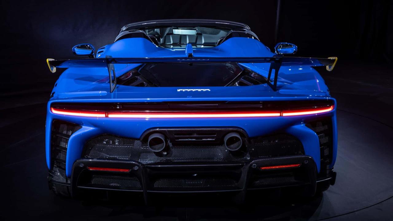 ferrari-sf90-xx-spider-azzurro-dino(2).thumb.jpg.c4facda7170f6c0c73e6c64f1407cba7.jpg