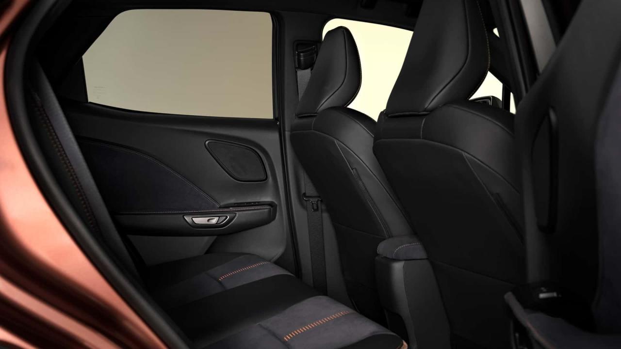 foto---lexus-lbx-2023-photogallery---immagini (12).jpg