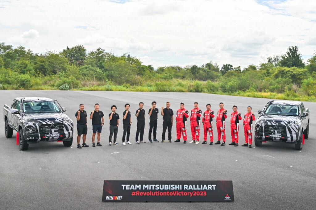 https___www.carscoops.com_wp-content_uploads_2023_06_Mitsubishi-Triton-AXCR-2023-Preview-Team-Mitsubishi-Ralliart-2-1024x681.jpg.8db83a73bfd028b9275617ffc0012be0.jpg