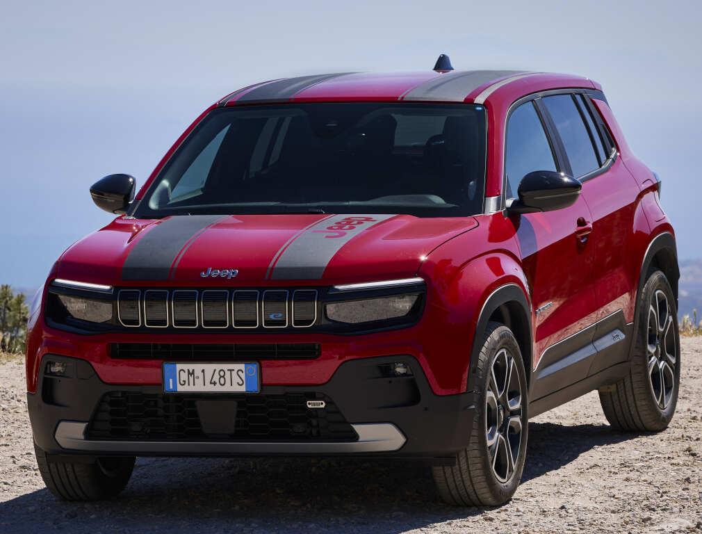 jeep_avenger_bev_moparized_2_059a02bb12ae0e34.jpg.c64c4a327083cd4db0f6656f77b4578f.jpg