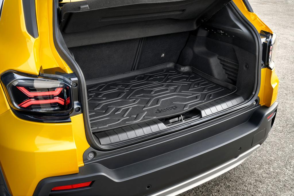 jeep_avenger_bev_moparized_50.jpg.9a7e976668566ec3c69164218b4bc2fc.jpg