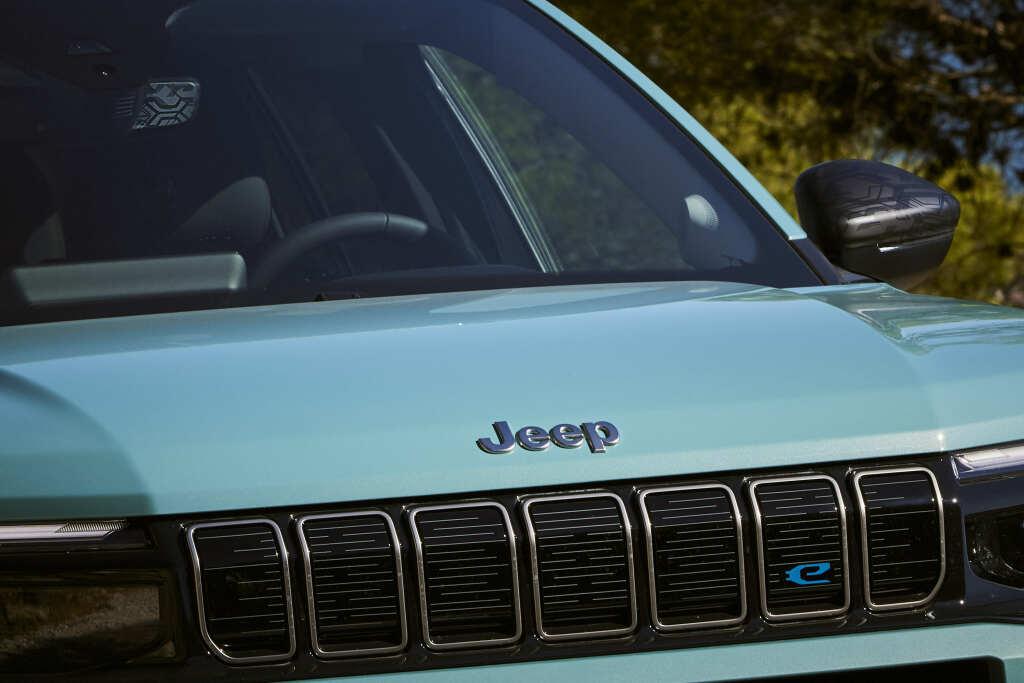 jeep_avenger_bev_moparized_9.jpg.e232a55318d7607bf503e1f86097461b.jpg
