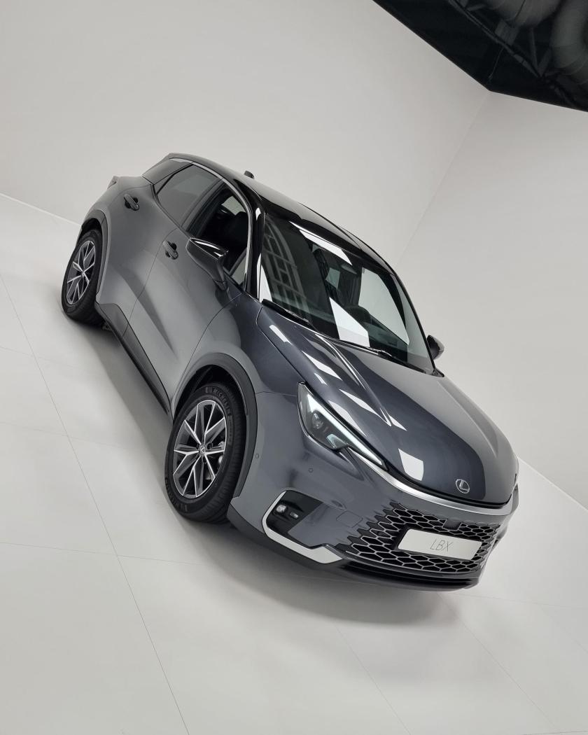 lexus-lbx-32.thumb.jpg.816c6ae7c7bbf1cde2b67b8d26cf1e82.jpg