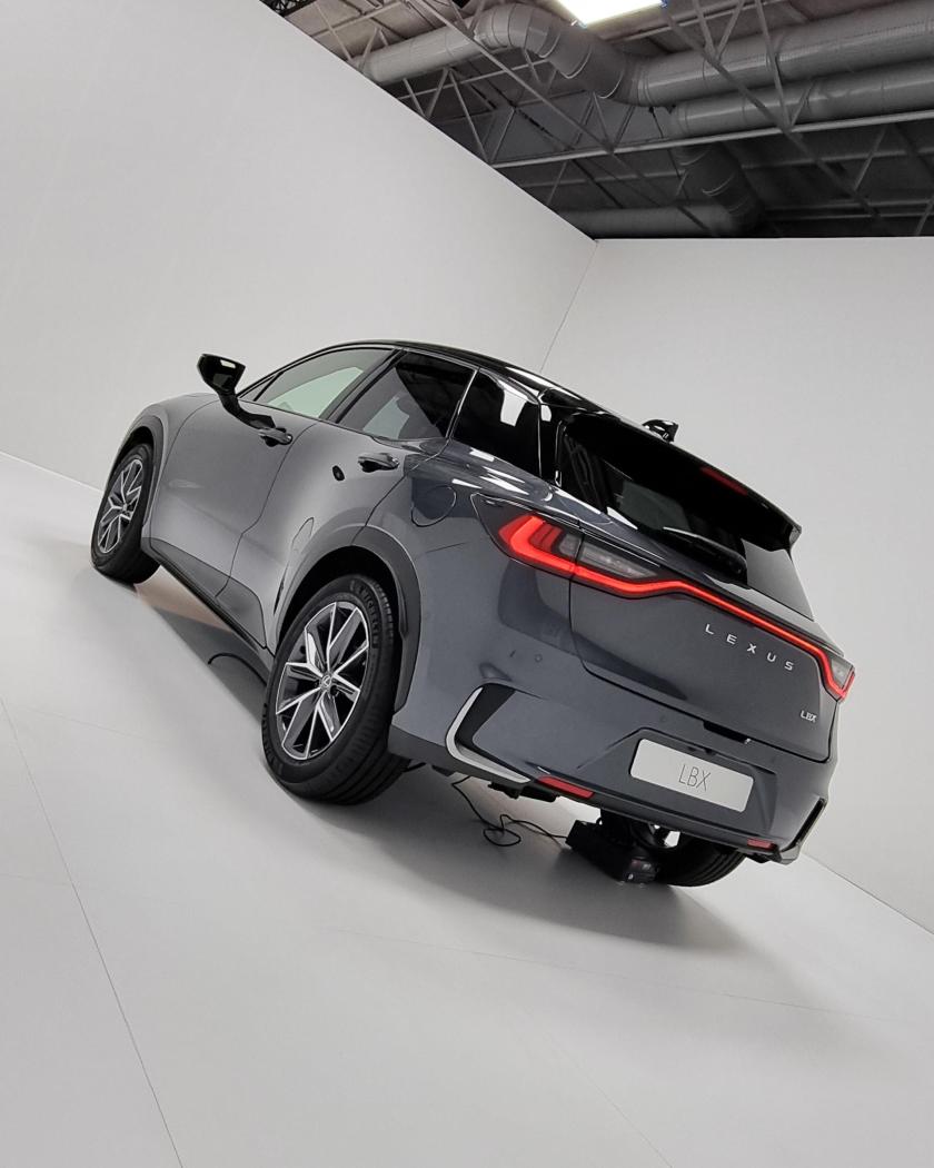 lexus-lbx-35.thumb.jpg.df32a40d50c4abbaec90ba30b531ad95.jpg