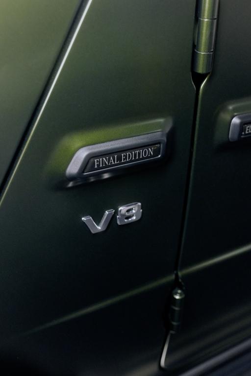 mercedes-benz_g_500_final_edition_6.jpg.5eeb51e922e2d46470d2b588a7471012.jpg