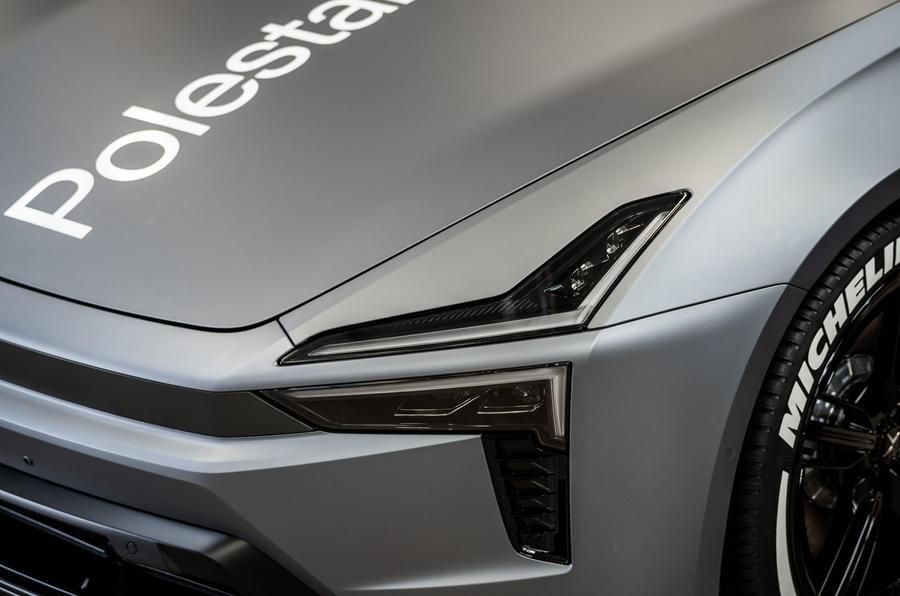 polestar-5-prototype-2023-headlight.jpg.a436407f4aeb7af9f3b619cd43a632ca.jpg