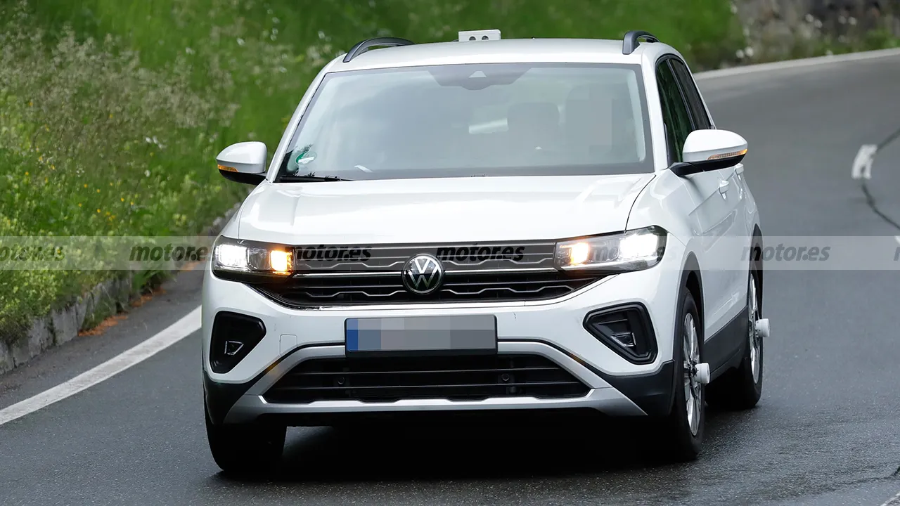 volkswagen-t-cross-2024-fotos-espia-202395574-1686818444_2.webp.e86fb0a543a2252602c713d9225aad36.webp