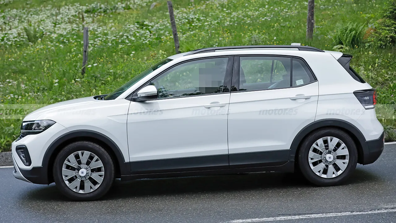 volkswagen-t-cross-2024-fotos-espia-202395574-1686818449_7.webp.ceca517a565b3892d390b35a5aed300d.webp