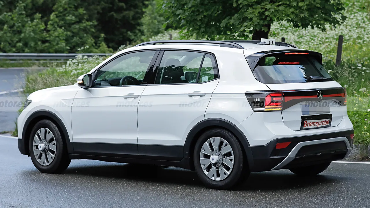 volkswagen-t-cross-2024-fotos-espia-202395574-1686818450_8.webp.7d4b4c60002fbcb817af491f36172a54.webp