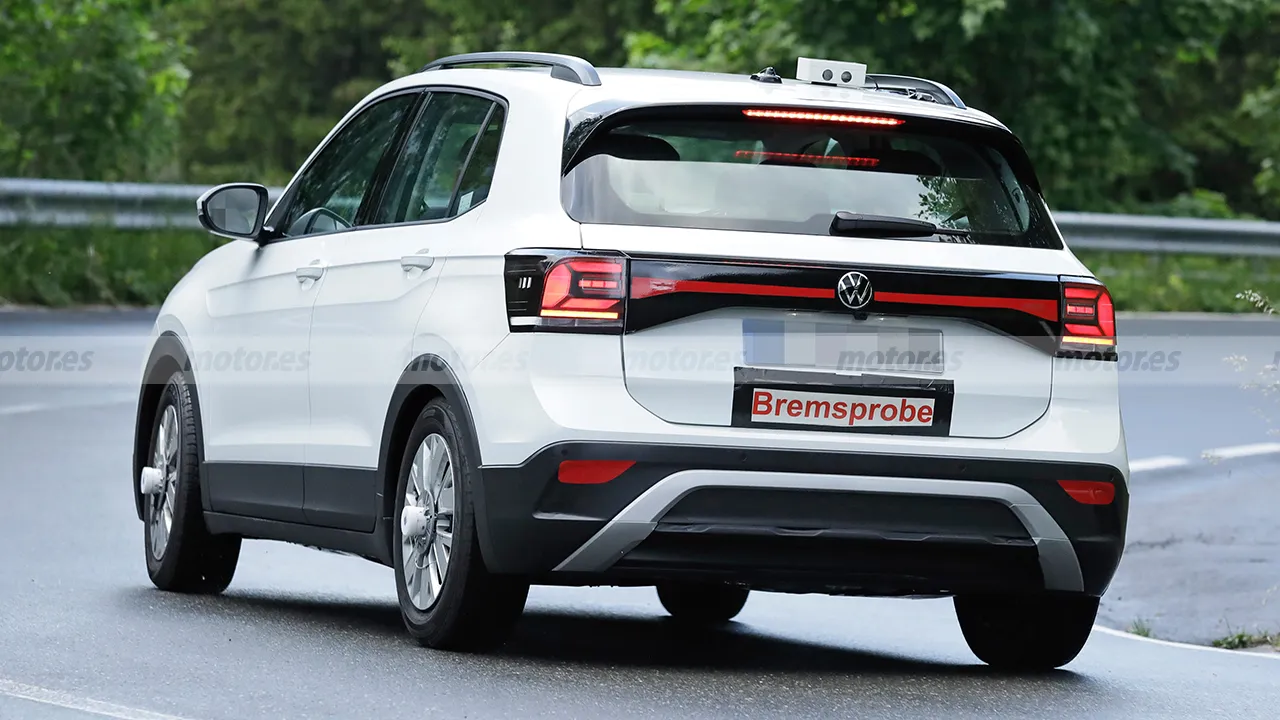 volkswagen-t-cross-2024-fotos-espia-202395574-1686818453_10.webp.206015937dcd4d839da769c86307c158.webp