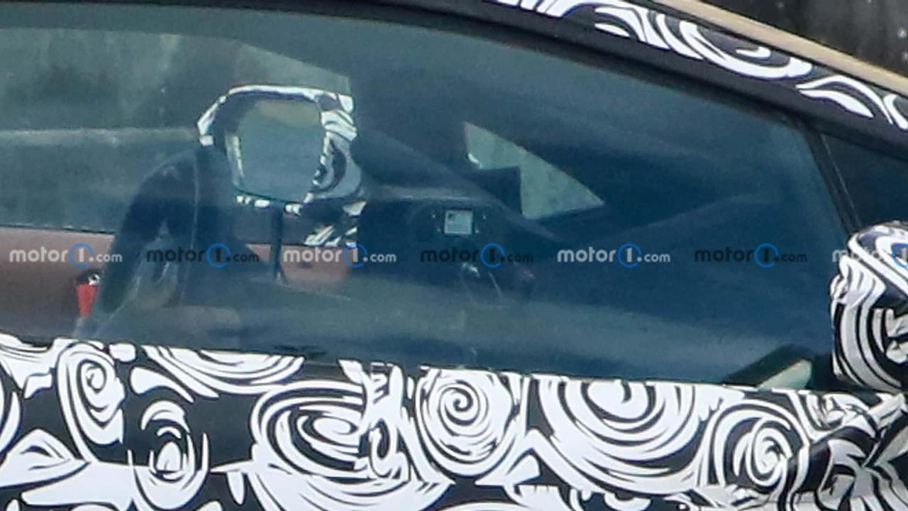 2025-lamborghini-huracan-replacement-spy-photo (8).jpg