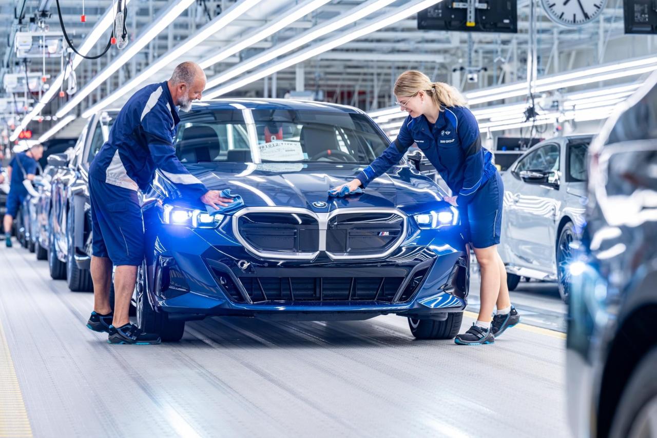P90514878_lowRes_production-bmw-5-ser.thumb.jpg.2ecbb84a338254acd2b1001050164281.jpg