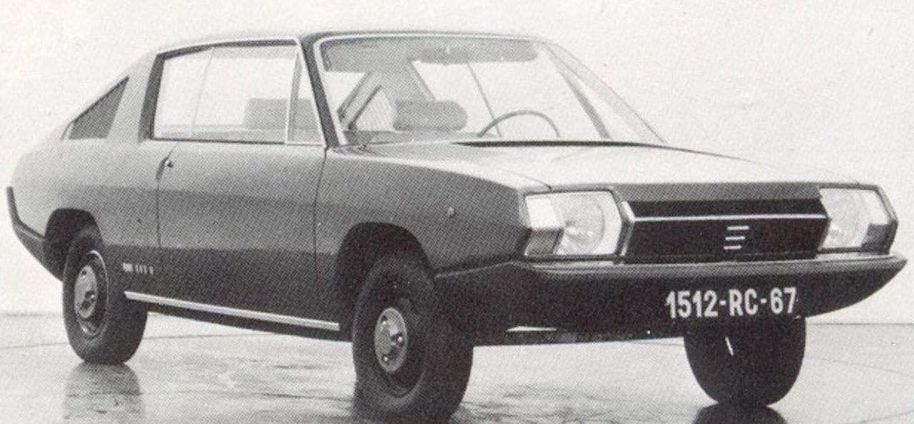 Renault_17_maquette_1967_Juchet_front.thumb.jpg.6360a3029122b78f93a612450ca5a44f.jpg