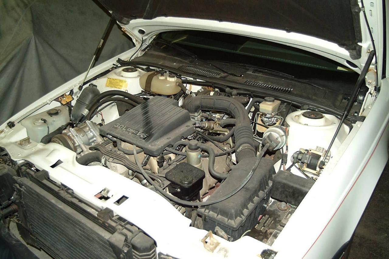 Renault_Eagle_Allure-coupe_1988_motore.thumb.jpg.65de3c7067efad2b17b45f773ff59ba9.jpg