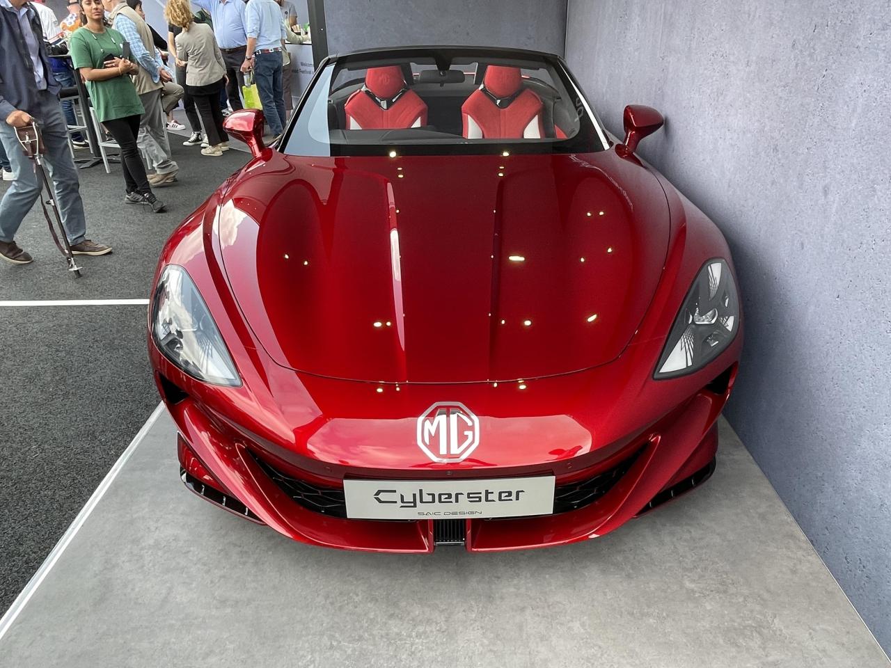 S0-presentation-mg-cyberster-2023-une-voiture-de-sport-electrique-au-prix-de-l-alpine-762830.jpg