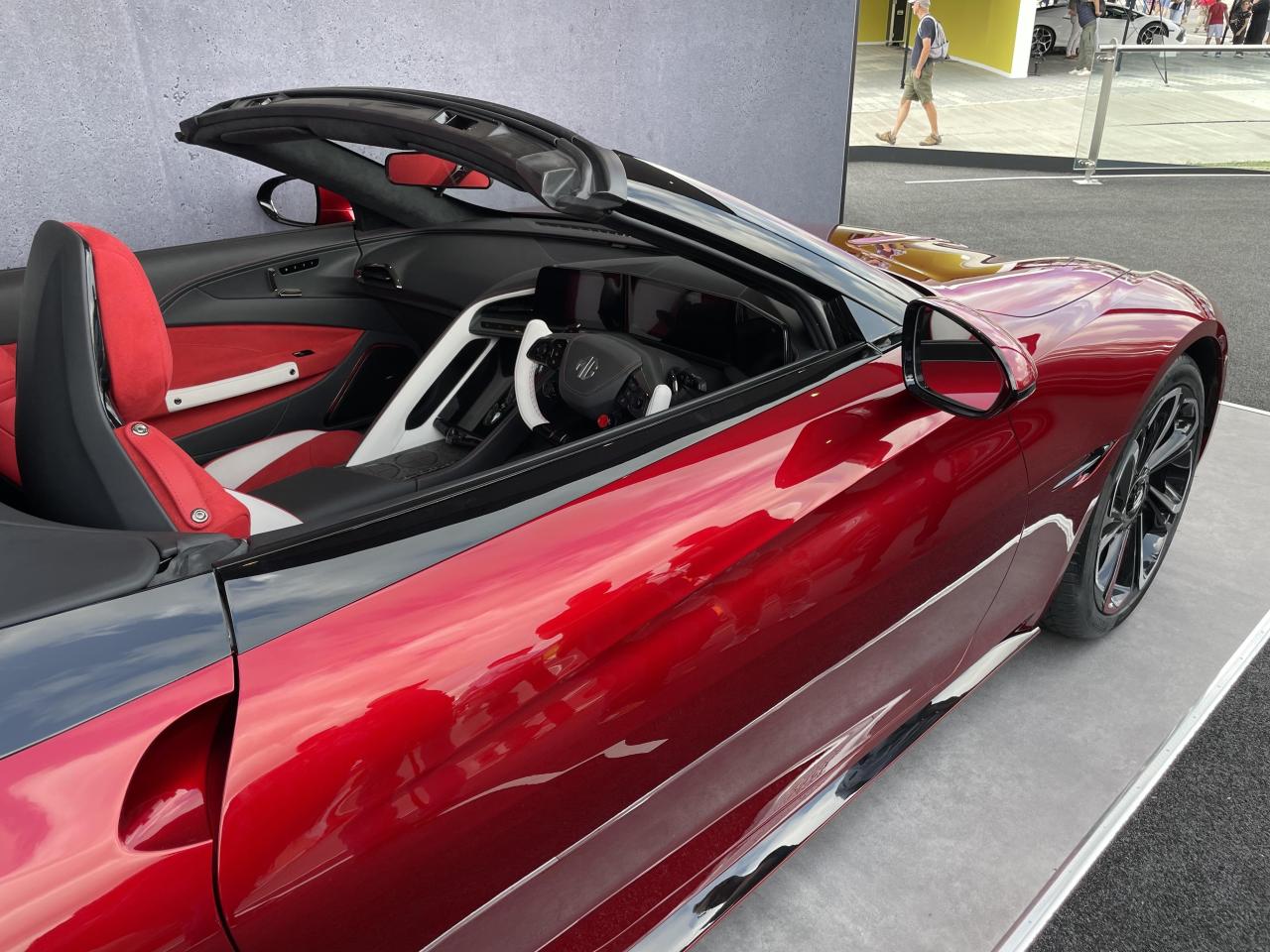 S0-presentation-mg-cyberster-2023-une-voiture-de-sport-electrique-au-prix-de-l-alpine-762835.jpg