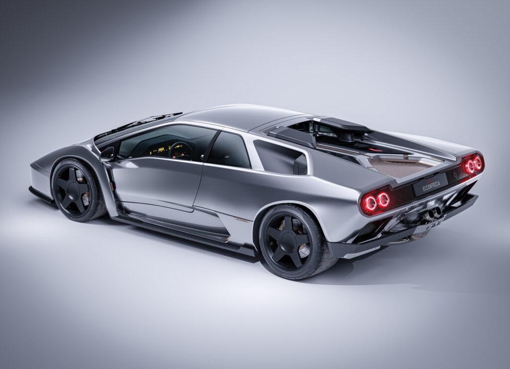 https___www.carscoops.com_wp-content_uploads_2023_07_2023-Eccentrica-Lamborghini-Diablo-INT-4-1024x742.jpg.dc0dc729e841254af76138d0a3312e6f.jpg