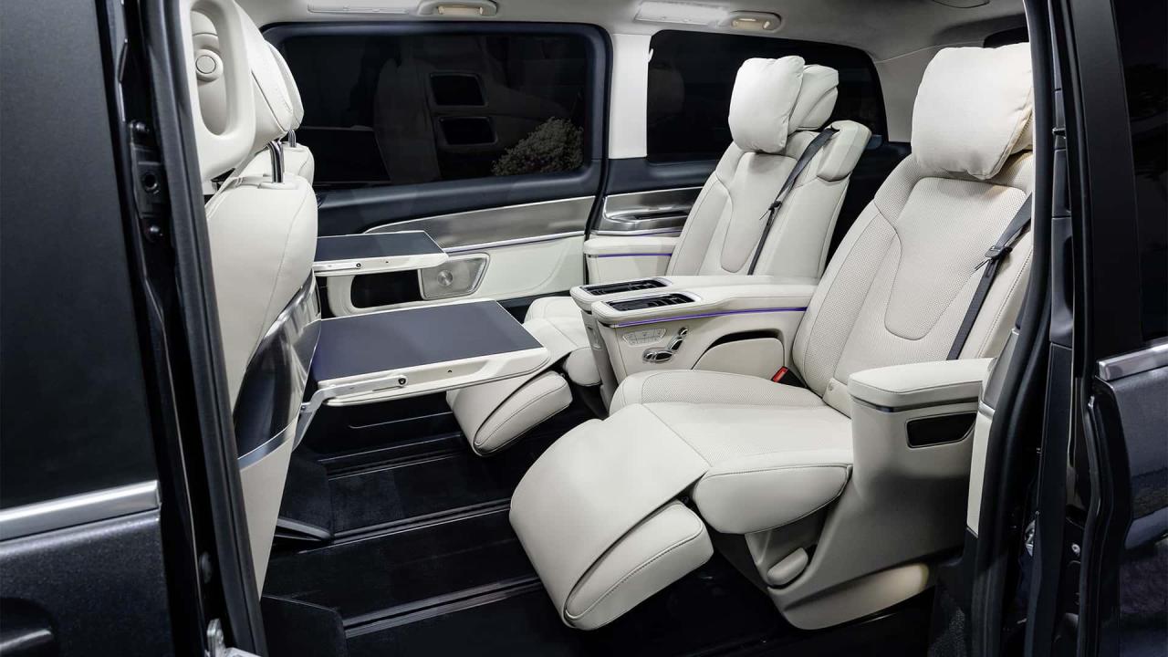 mercedes-benz-nuova-classe-v---exclusive-le-poltrone-luxury.thumb.jpg.9caacc9dd63f8bc96b7c46a305594ee1.jpg
