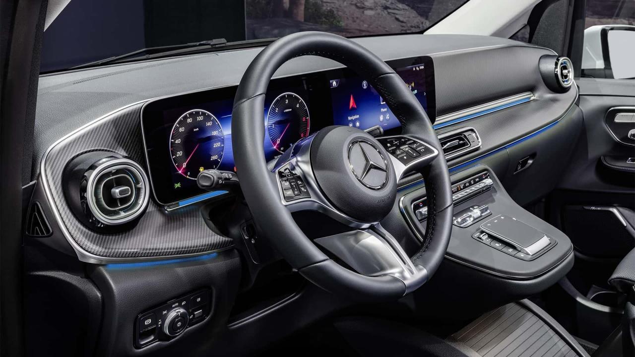 mercedes-benz-nuova-classe-v---interni(1).thumb.jpg.e84de5576f0e71c355cbfe23c8c9db9a.jpg