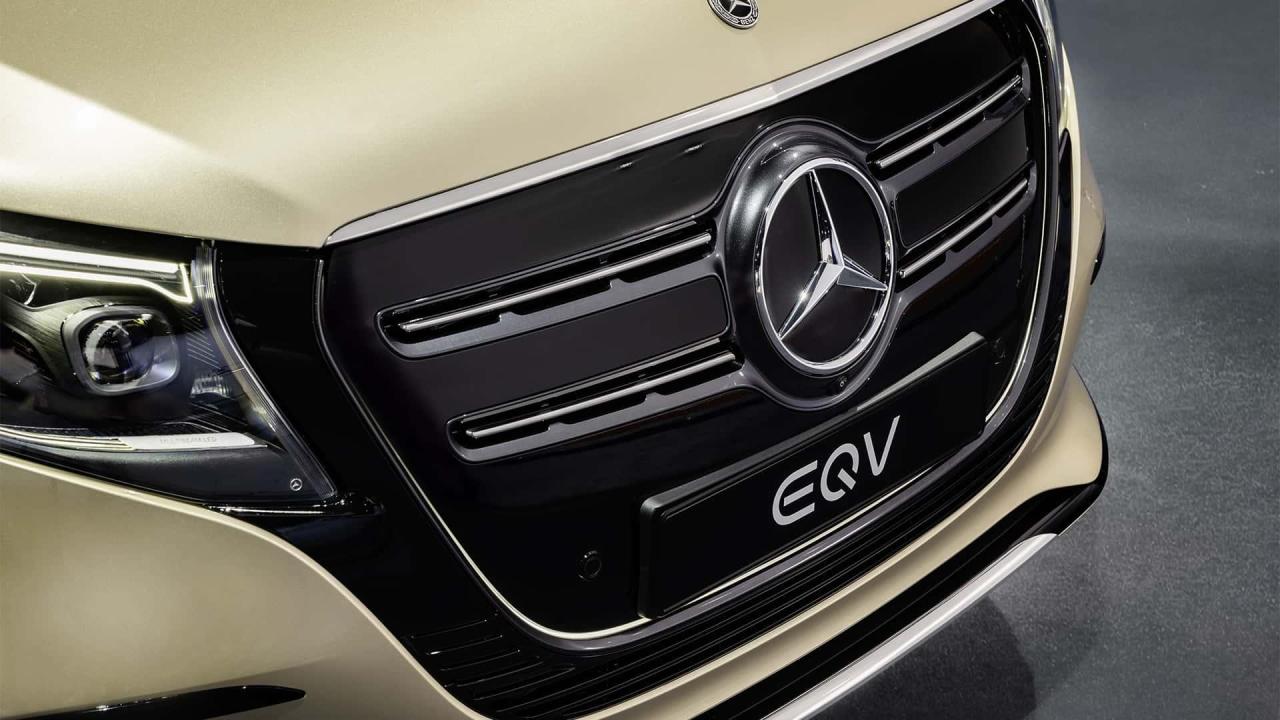 mercedes-benz-nuova-eqv---esterni(1).thumb.jpg.d952f89eee4e639f79f37fed51e00c52.jpg