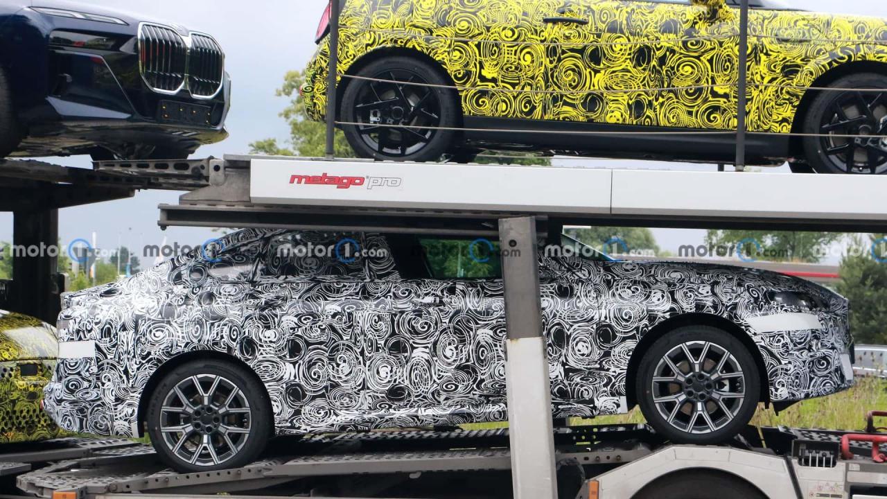 next-gen-bmw-2-series-gran-coupe-spy-photos(4).thumb.jpg.97d61ff8862f17d738caa6581c23354f.jpg