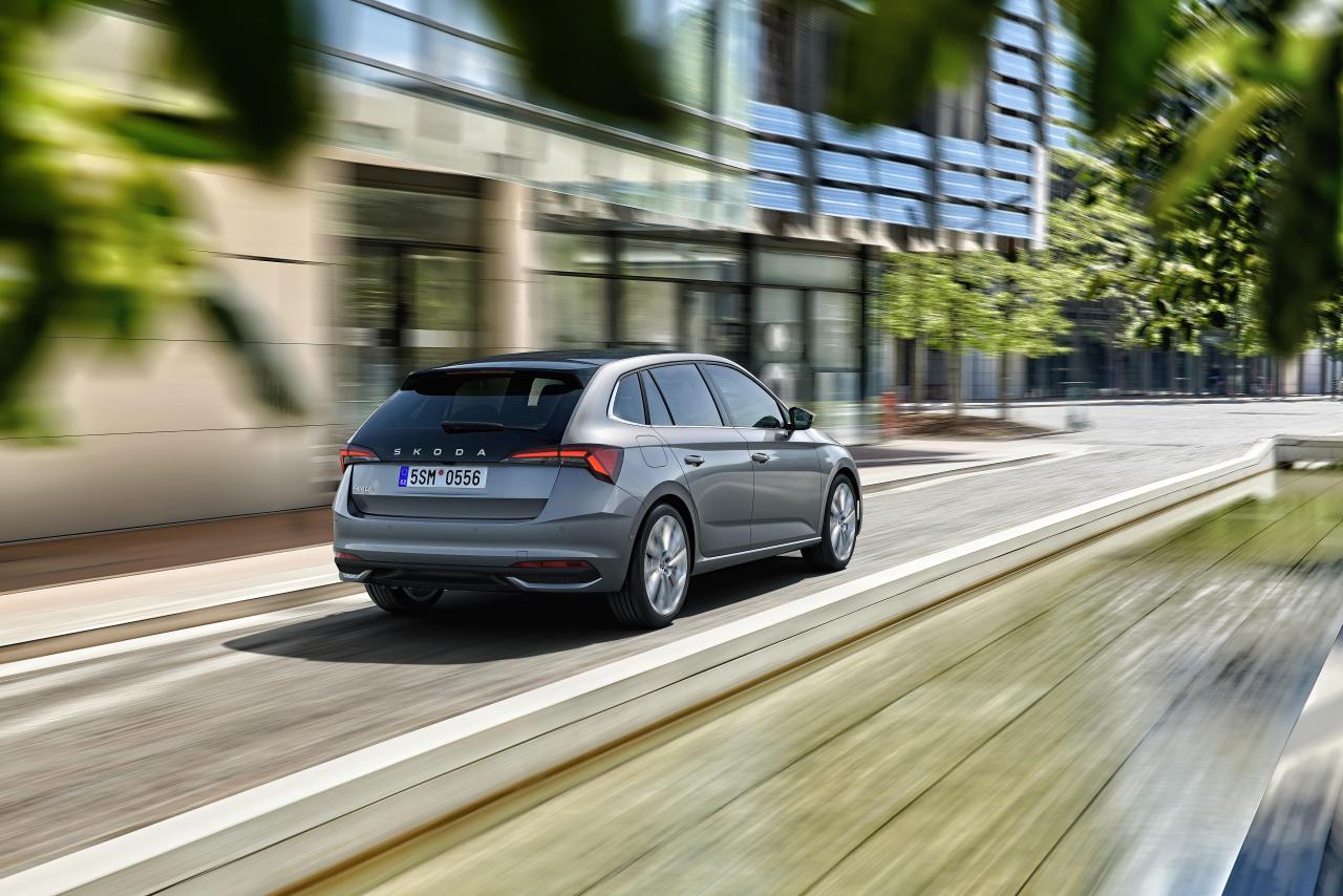 05_Skoda_Scala.thumb.jpg.995ad3738ed8ce5ba32490cacf0661f4.jpg