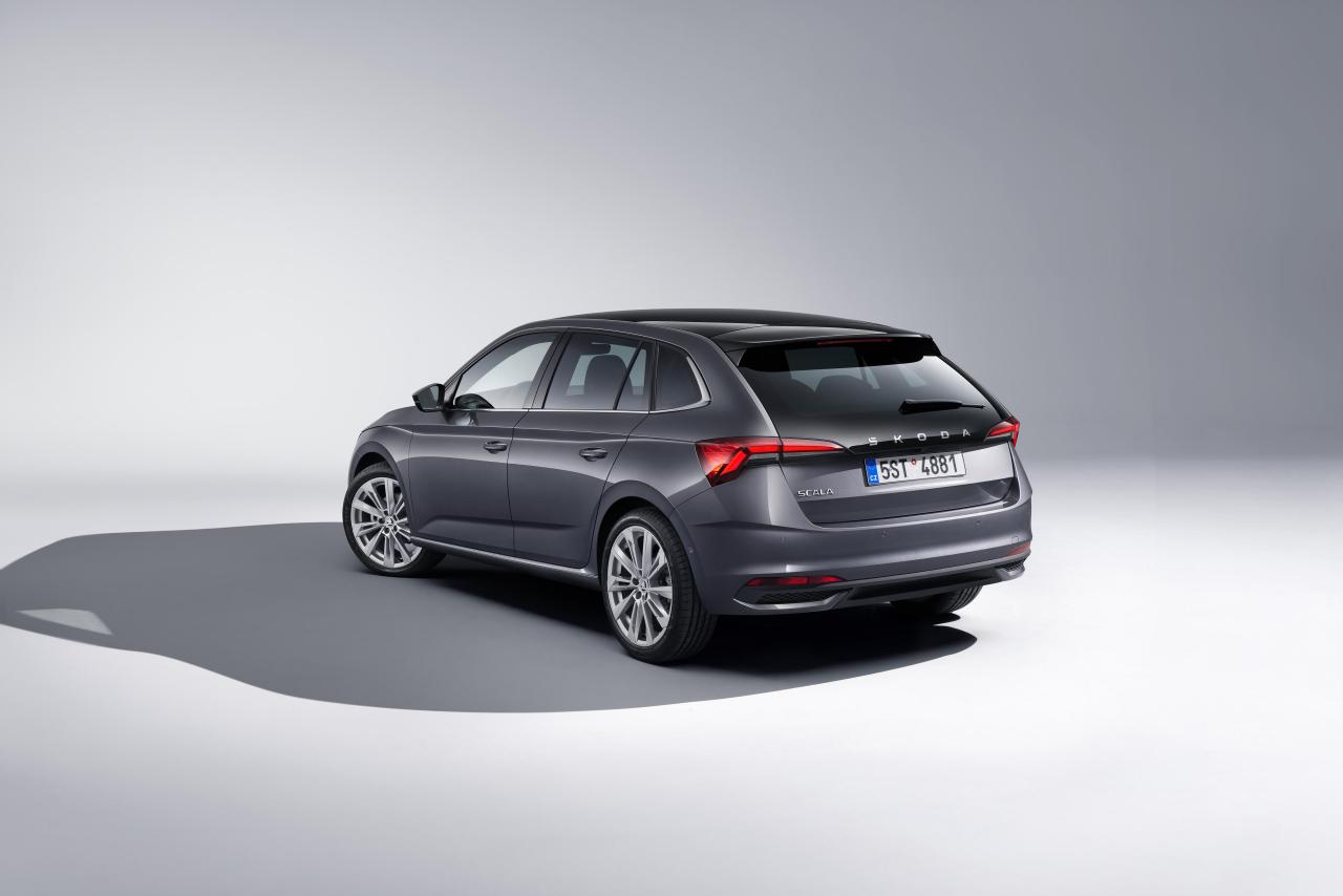 09_Skoda_Scala.thumb.jpg.4a3fd70985bd9292e7d127f91e78eff8.jpg