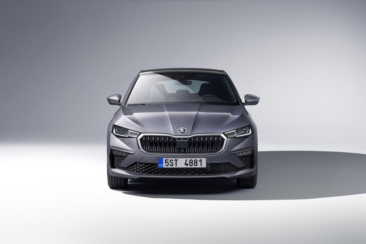 11_Skoda_Scala.thumb.jpg.bb5498722f336a9fae977b0a59f72014.jpg