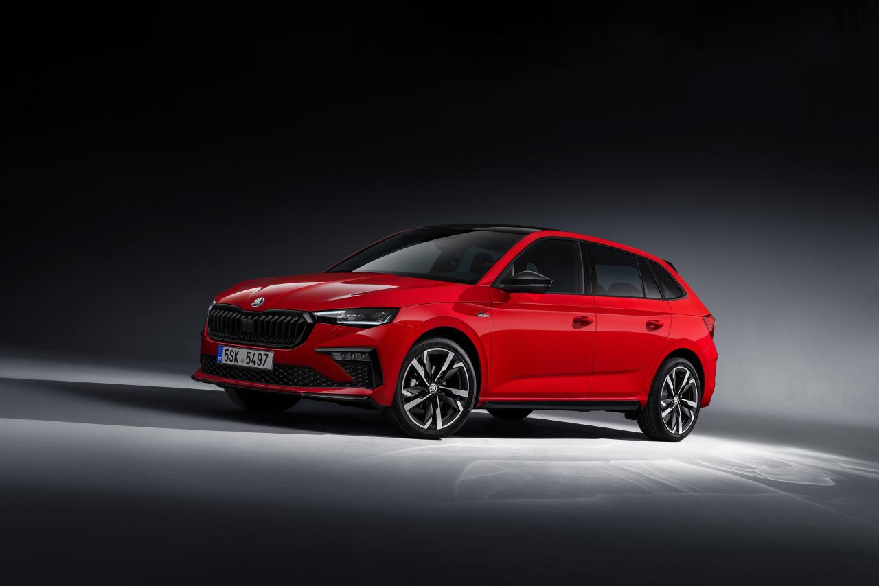 19_Skoda_Scala_Monte_Carlo.thumb.jpg.78e4528ff422dd15c92771ce535dcd3c.jpg