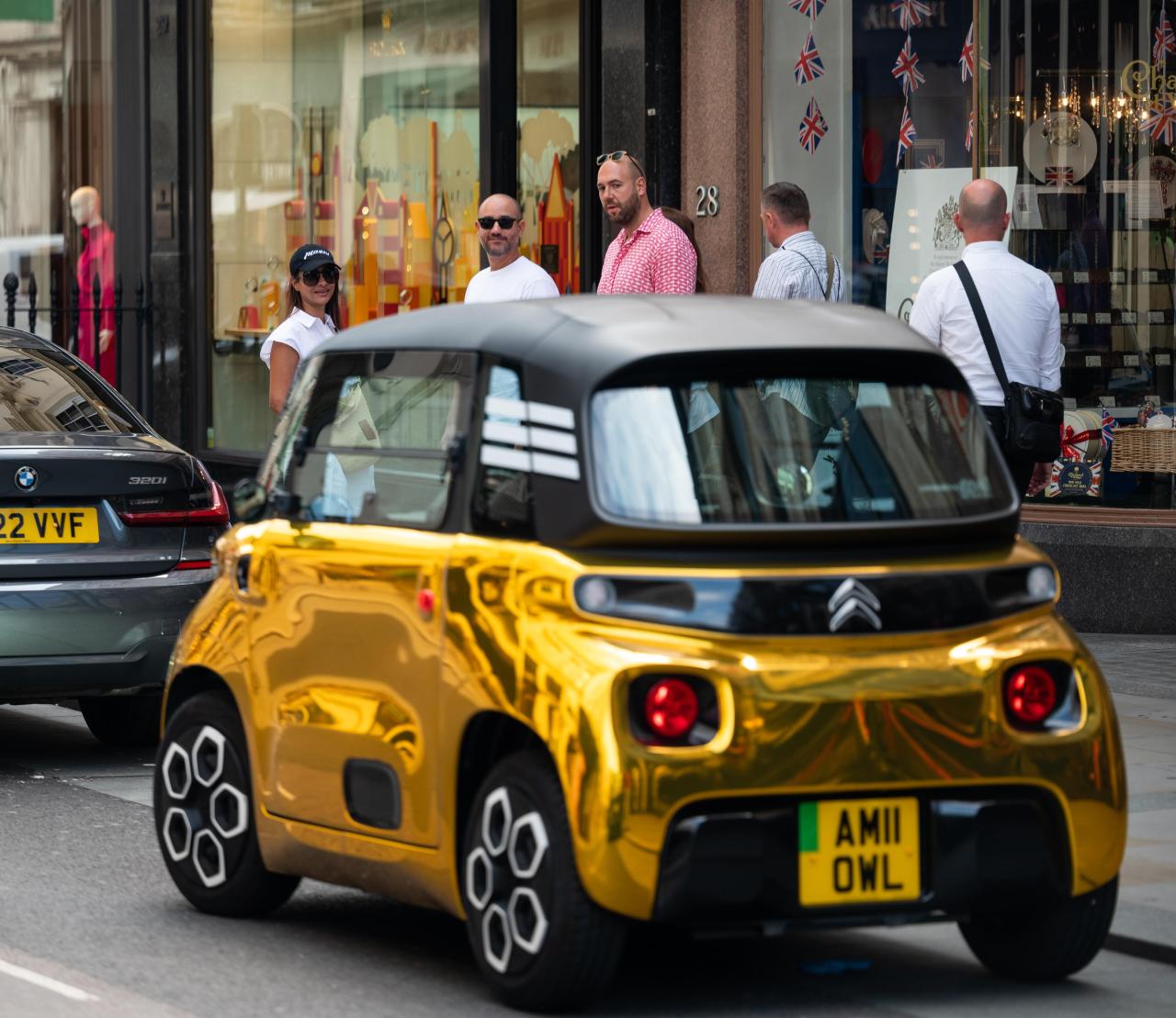 AMI_VS_SUPERCAR7.jpg
