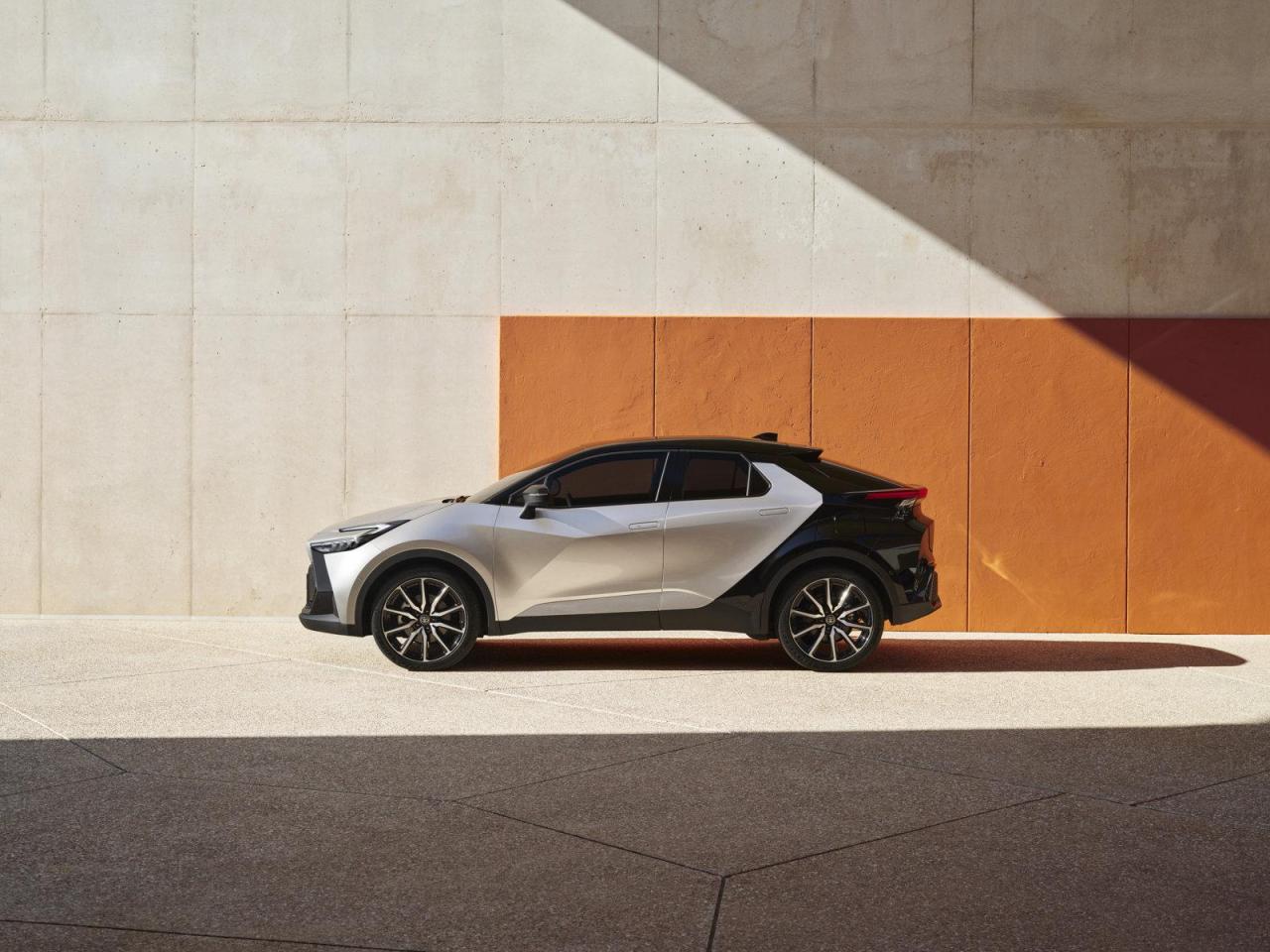 C-hr 2023 - exterior - Autopareri (25).jpg